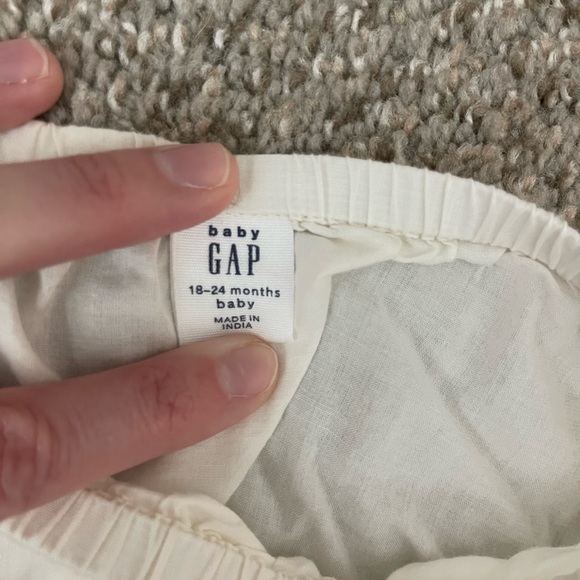 Baby Gap Floral Dress - Picture 2 of 6